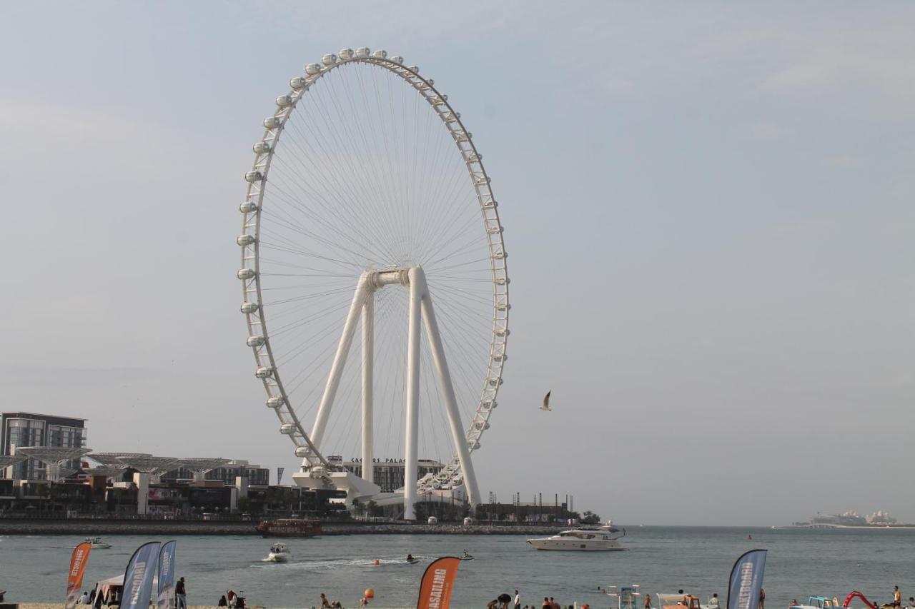 Newly Furnished One Bedroom Apartment Next To Metro & Beach In Marina Residence Dubai Buitenkant foto