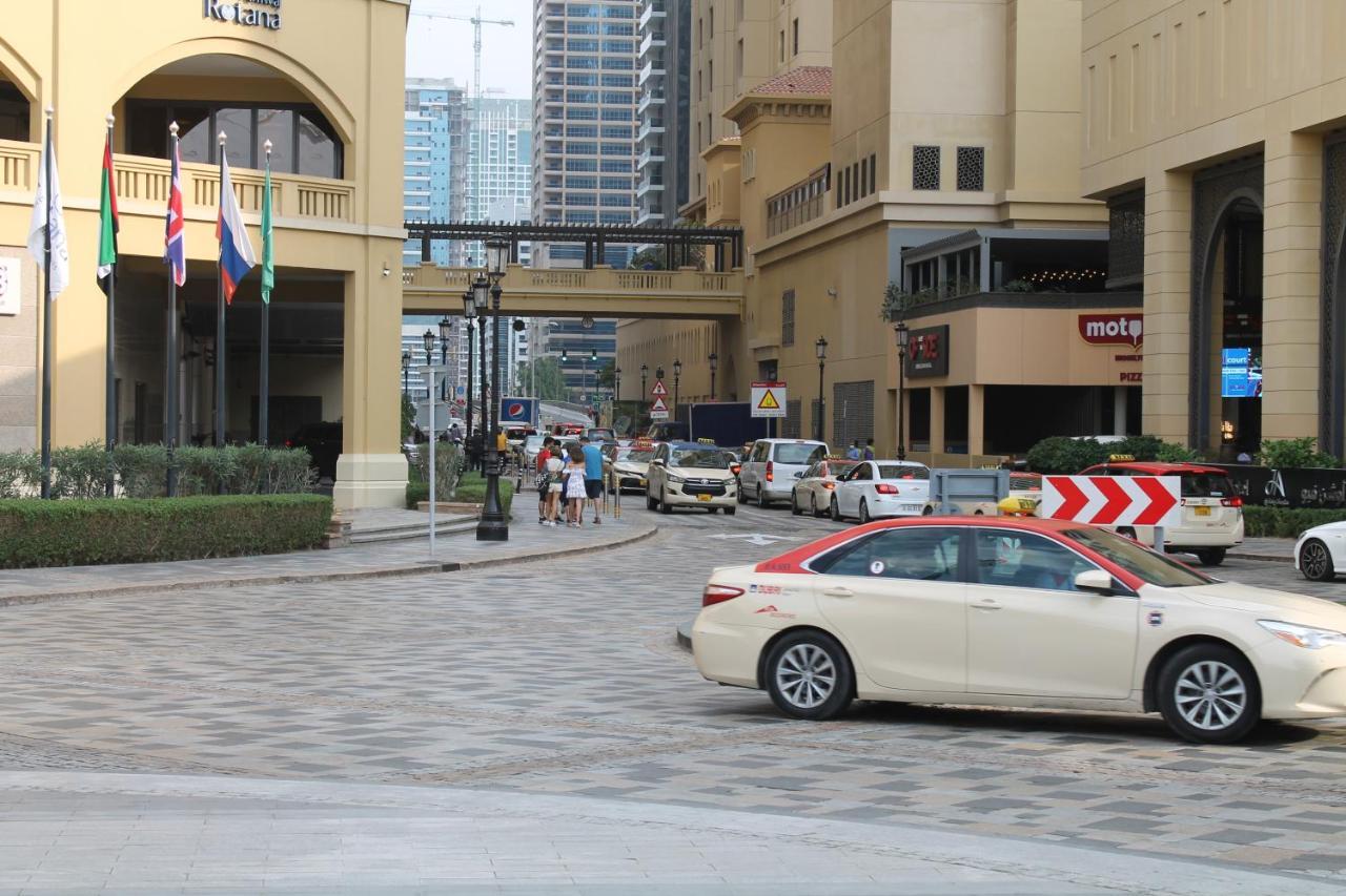 Newly Furnished One Bedroom Apartment Next To Metro & Beach In Marina Residence Dubai Buitenkant foto